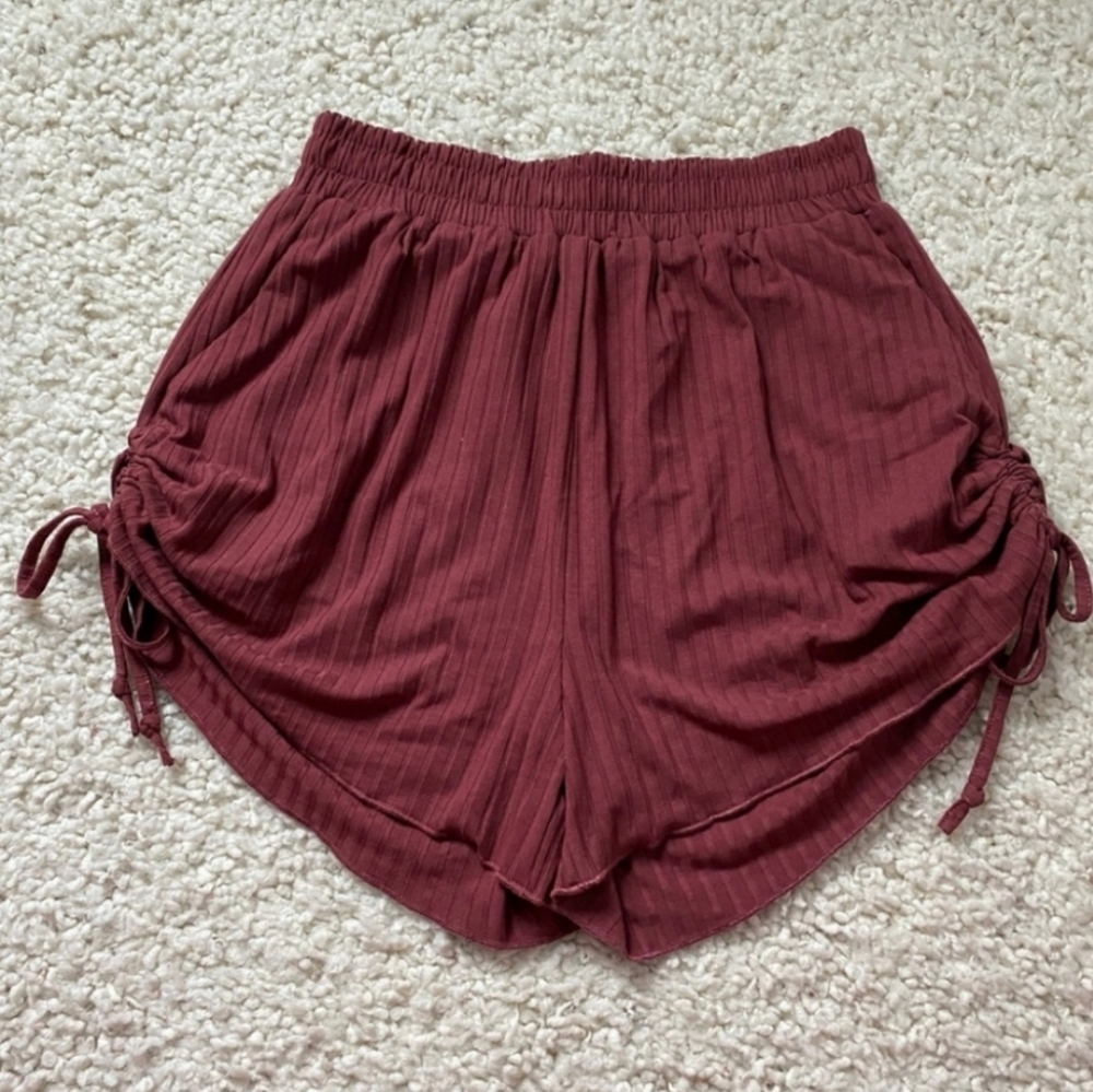 LISTICLE Burgandy Shorts with side Side Drawstring to Cinch Hem Small
